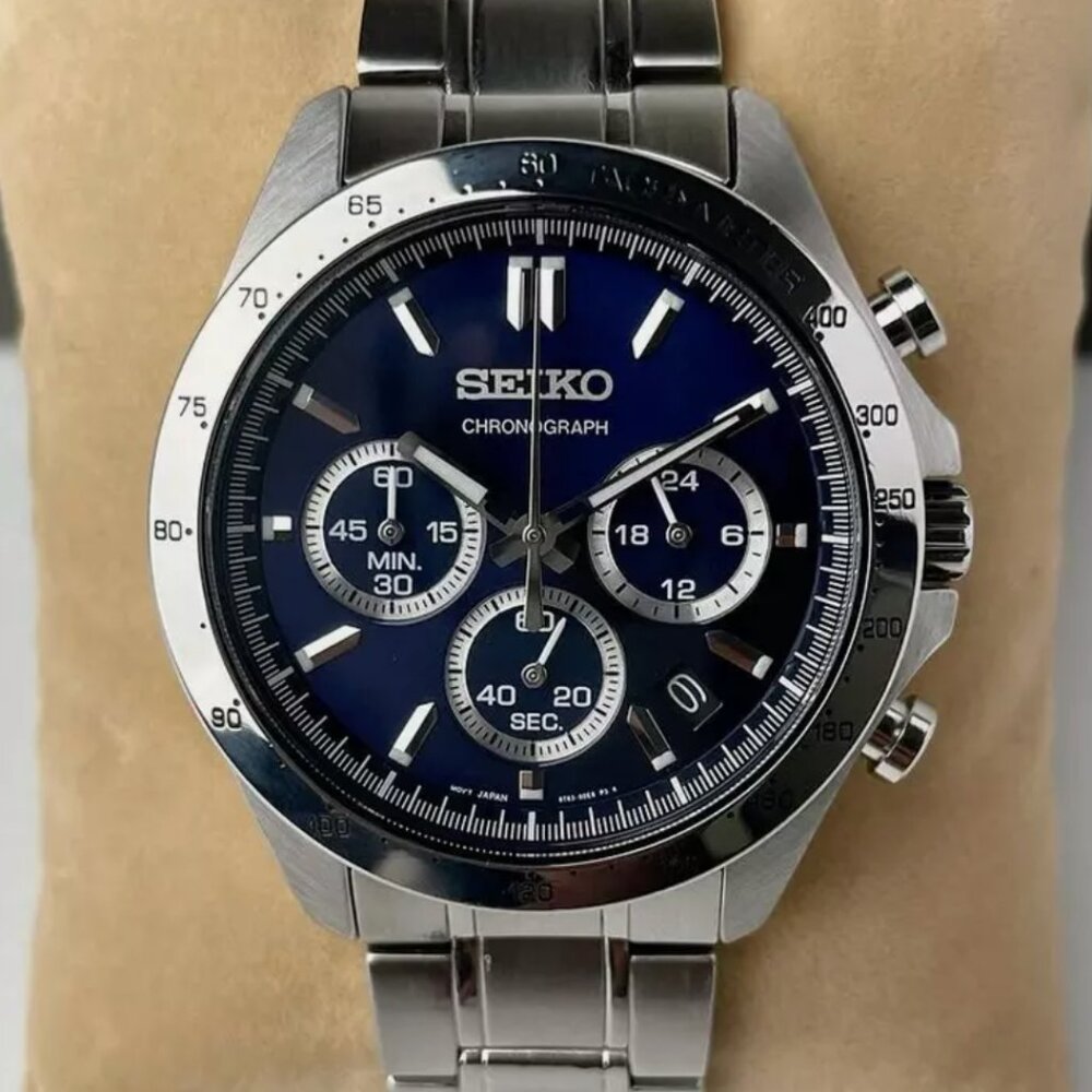 Seiko Men's Blue Dial Chrono Silver Markers Watch